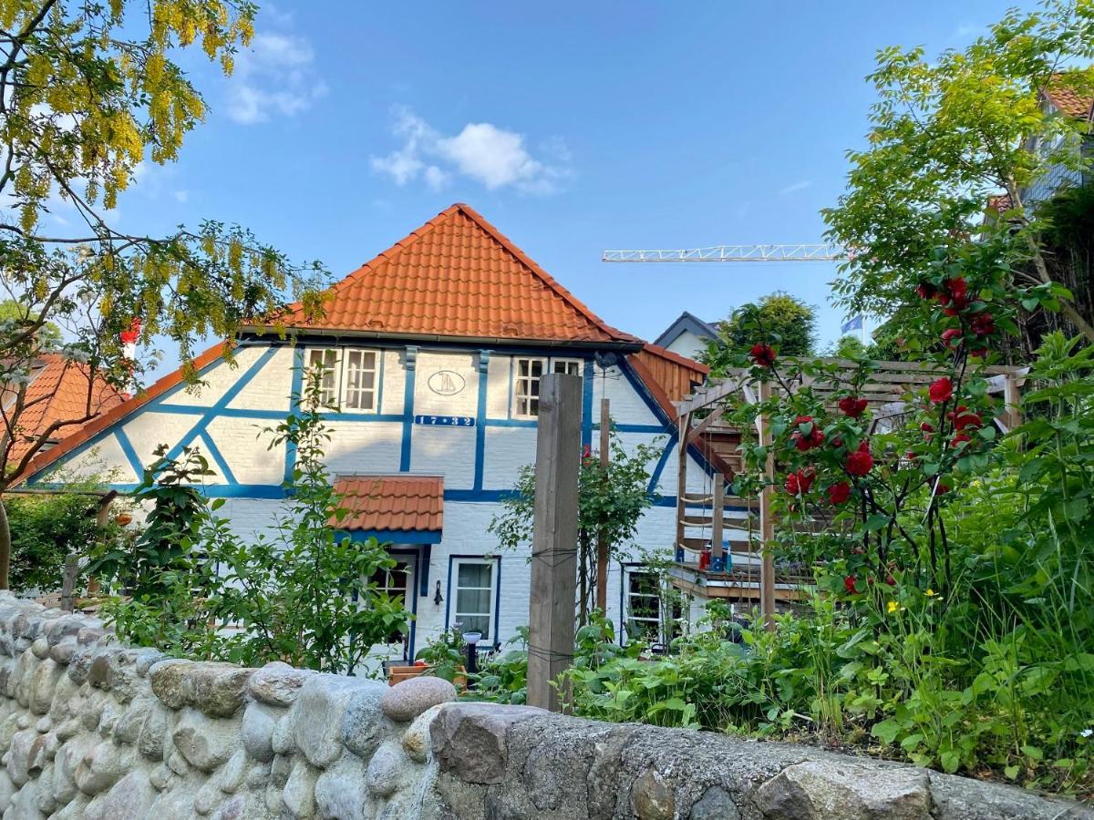 Fischerhaus Blankenese Hamburg Ngoại thất bức ảnh